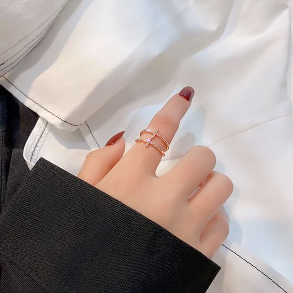 Cross ring in rosegold - Picture 3 of 5